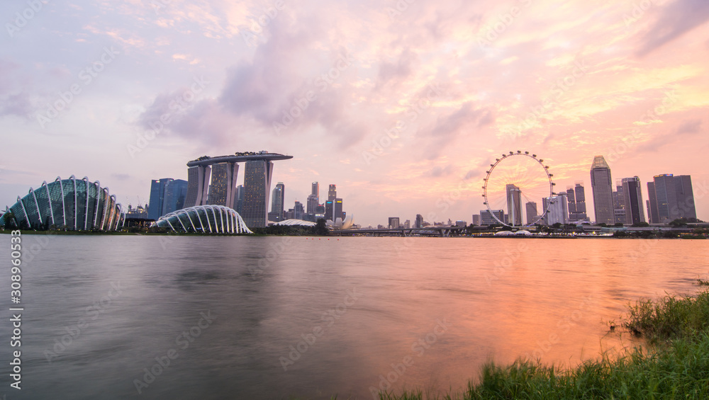 Sunset scenery of business district in Singapore Sunset scenery of business district in Singapore
