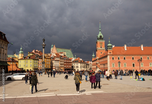Plaza del castillo real en Varsovia