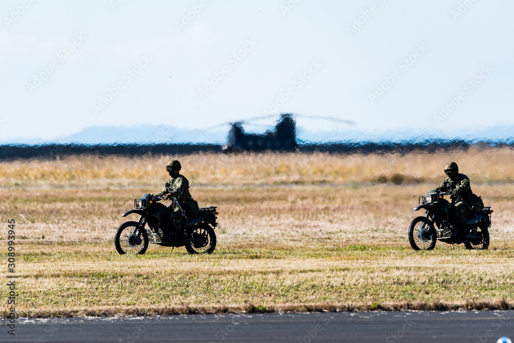 陸上自衛隊　偵察用オートバイ