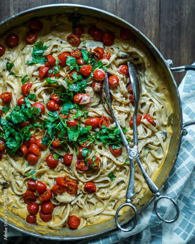 Alfredo Pomodoro Pasta