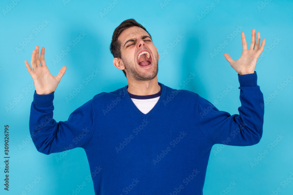 Naklejka premium isolated young man with expressions