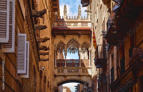 Canvas Print Barri Gotic Quarter in Barcelona, Spain