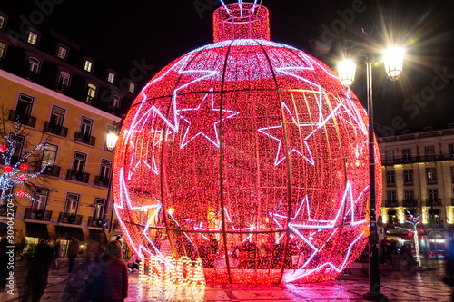 Obraz na płótnie Cityscape of the Christmas Lights (Lisbon, Portugal) w salonie