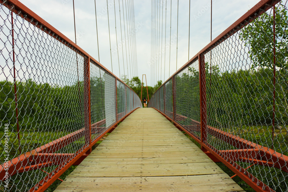 Obraz premium Nutimik Lake Bridge