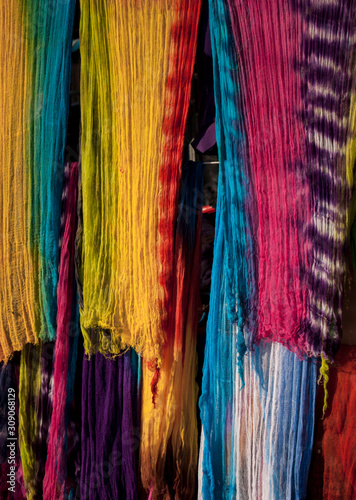 You can enjoy the rays of sunshine that highlight the vibrant colors of the handicrafts market at Sunday in Tepotzotlan, Mexican town