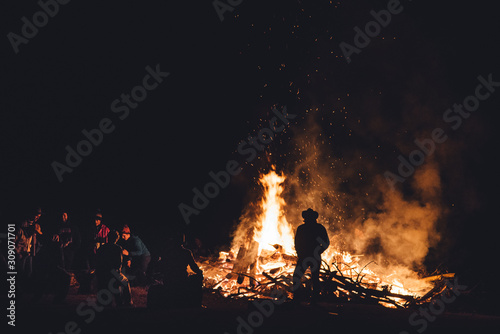 Fototapeta Naklejka Na Ścianę i Meble -  bonfire