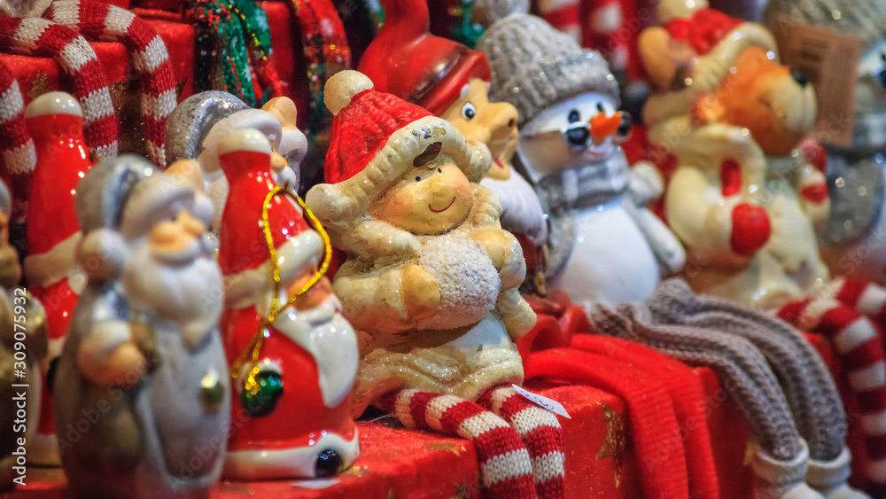 Festive cityscape - view of the Christmas decorations closeup on the Christmas Market (Weihnachtsmarkt) in the city of Vienna, Austria Festive cityscape - view of the Christmas decorations closeup on the Christmas Market (Weihnachtsmarkt) in the city of Vienna, Austria