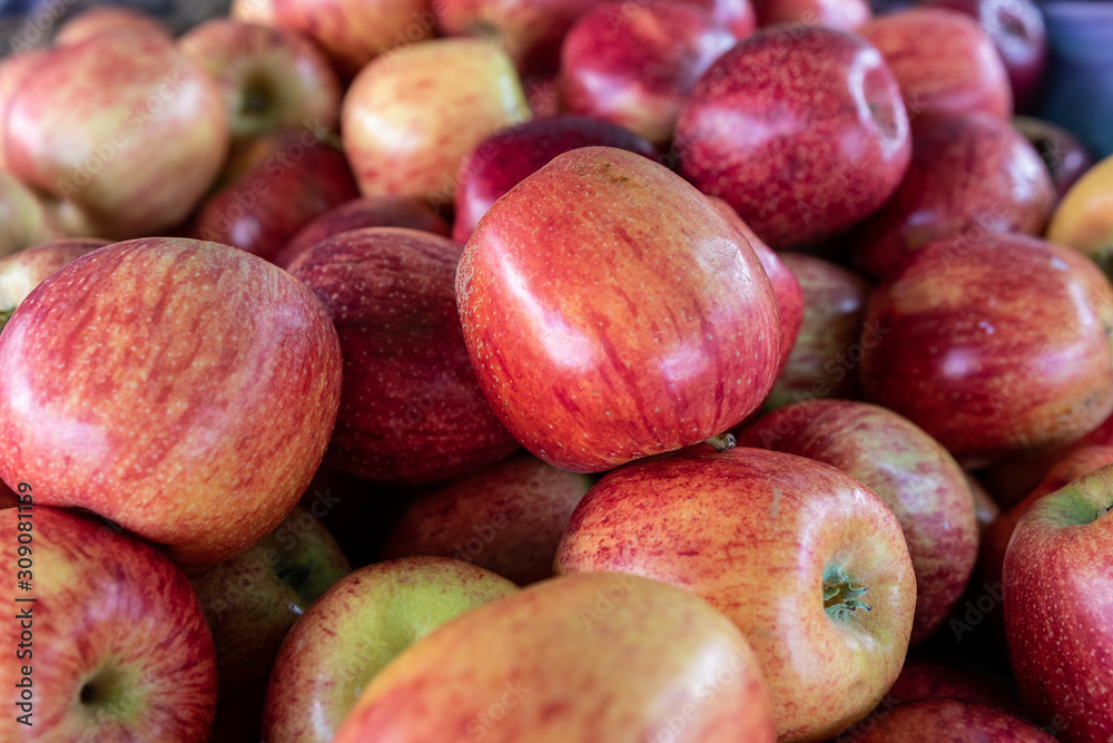 apples in the market apples in the market