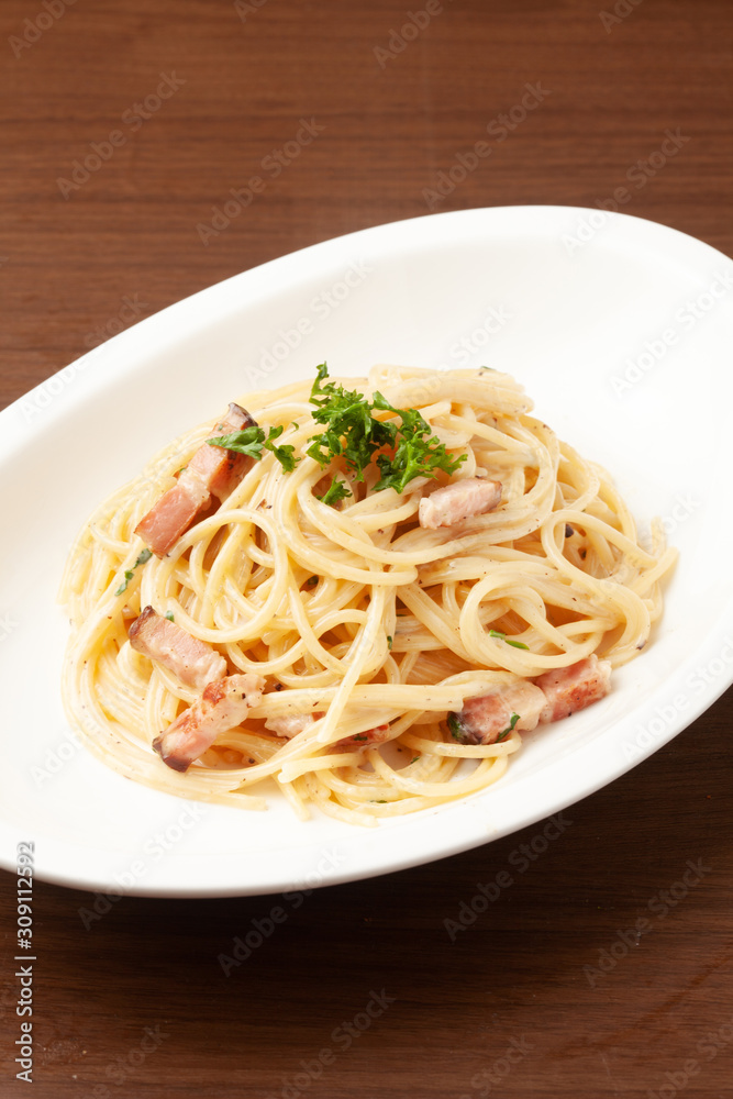 クリームチーズソースのスパゲッティー クリームチーズソースのスパゲッティー