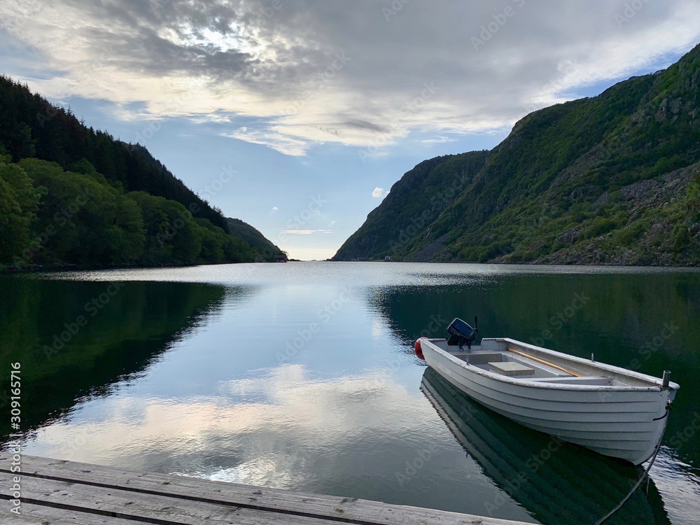 Mooring at the bottom of the fjord, ⁨Vanse⁩, ⁨Vest-Agder⁩, ⁨Norway⁩