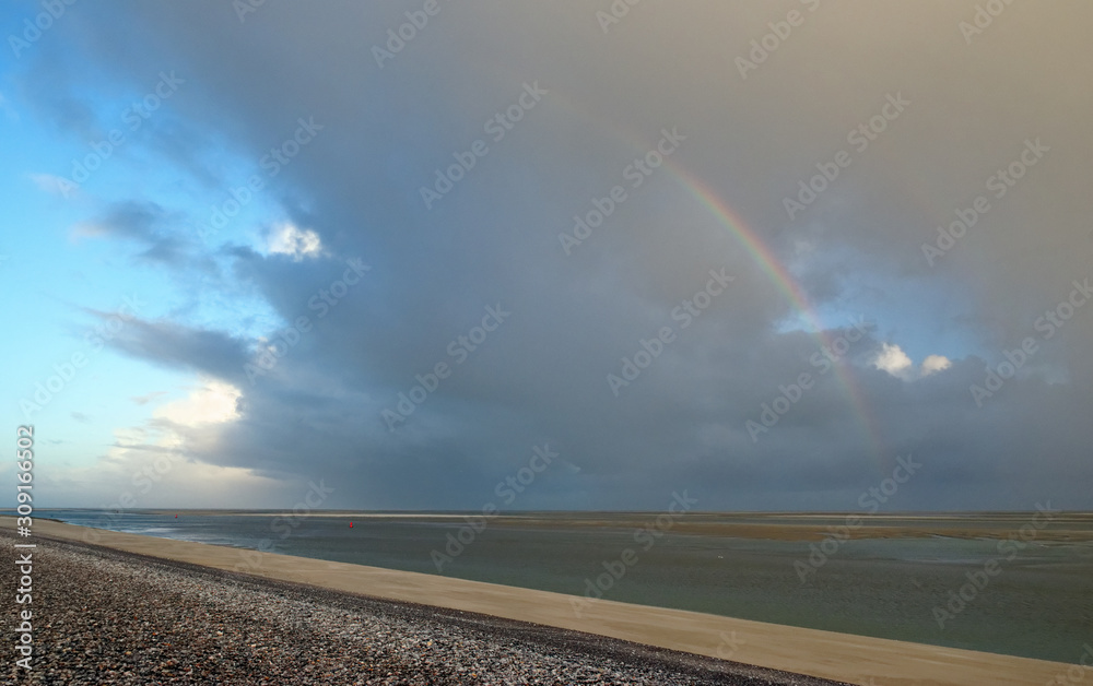 Rainbow on the bay of Somme Rainbow on the bay of Somme