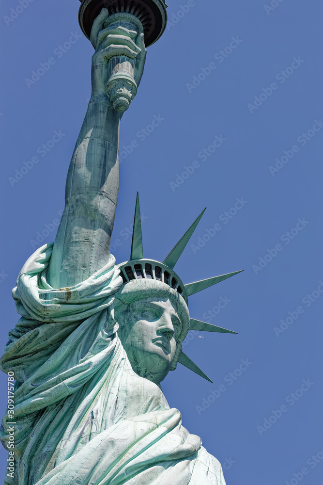 Fototapeta premium 自由の女神 ニューヨーク