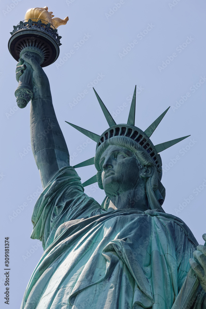 Fototapeta premium 自由の女神 ニューヨーク