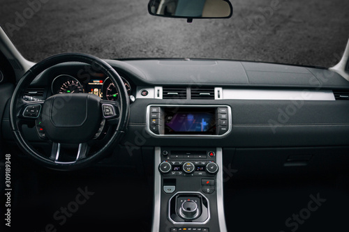 Εκτύπωση καμβά Modern and expensive car interior