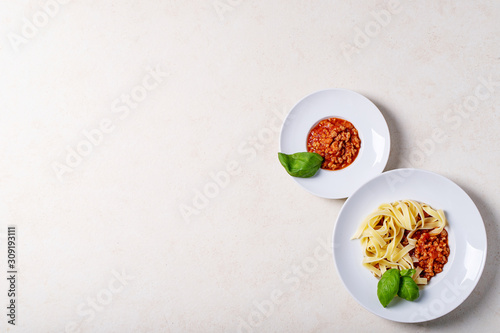 Cooked spaghetti bolognese
