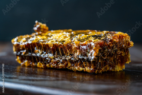 Karakovan Honeycomb / Dark Black Organic Turkish Honey.