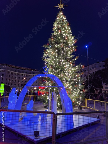 christmas tree,thessaloniki,greece,square aristotelous,christmas 2019,lights,christmas ornaments