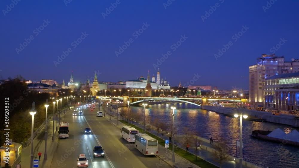 Views of the Prechisten Embankment, the Great Stone Bridge and the Kremlin Views of the Prechisten Embankment, the Great Stone Bridge and the Kremlin