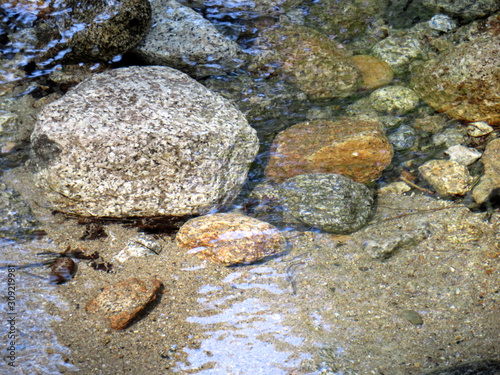 Steine im Wasser