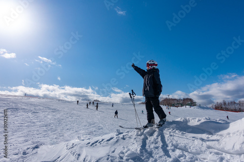 晴れた日のスキー場 / 北海道のスキー場