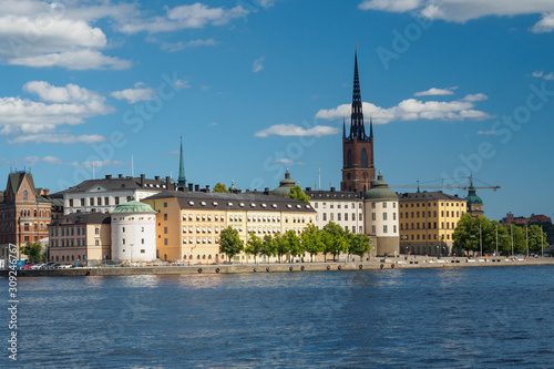 Obraz na płótnie View of the Gamla Stan (The Old Town) and Riddarholmen island in Stockholm, Sweden w salonie