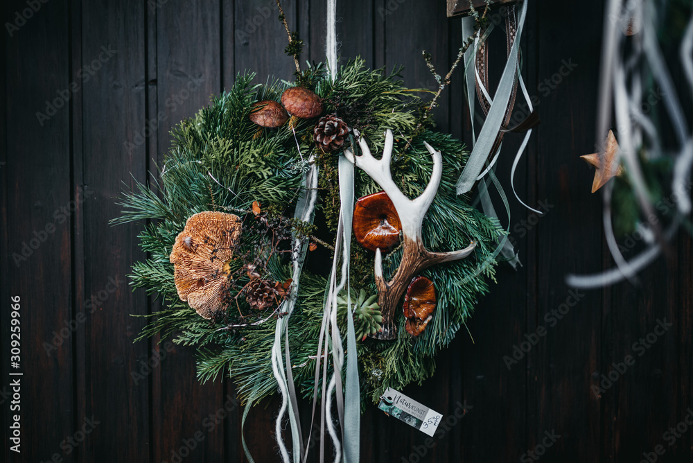 Weihnachts Adventsausstellung Stock-Foto  Adobe Stock