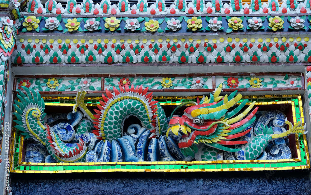 Dragon and flower porcelain on a Chinese-style pagoda