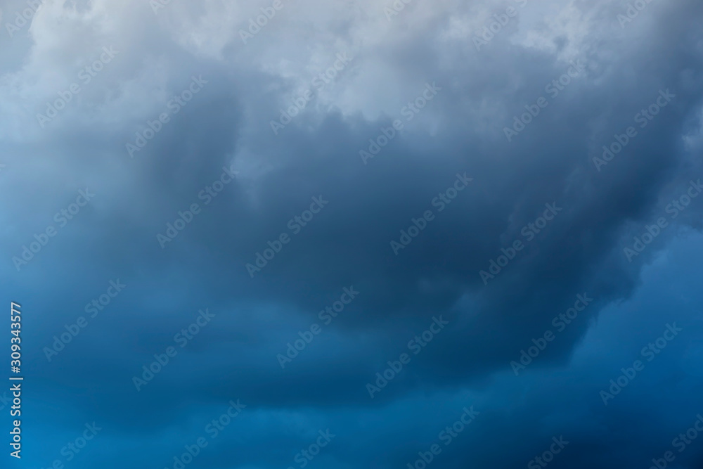 Obraz premium blue sky with clouds background 