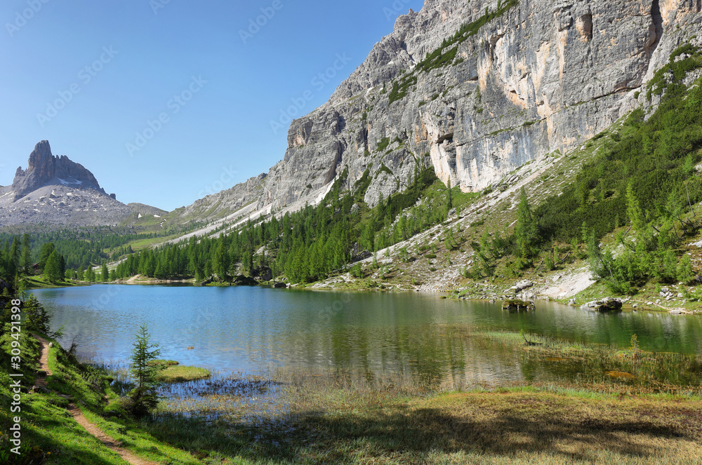 View on Federa Lake, South Tyrol, Dolomites, Italy, Europe