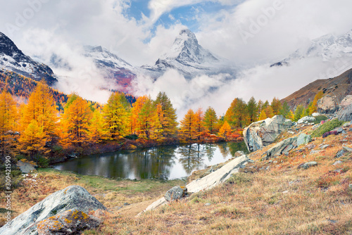  Lake Grindjisee
