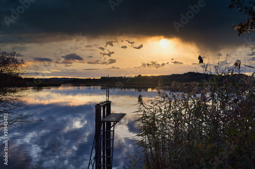 Maisinger See am Abend