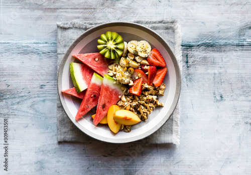 Breakfast bowl with fruit and granola