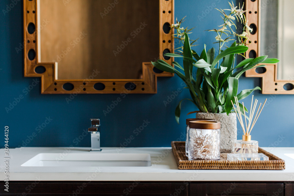 Modern blue and gold bathroom Modern blue and gold bathroom