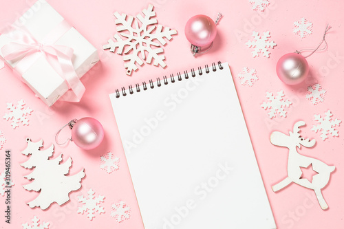 Christmas goals, plans, resolution on pink.