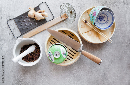 Chinese cooking tools