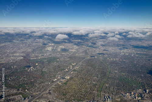 Fotografía Toronto Aerial with intersection of highway 427 and 401 and Islington Golf Club