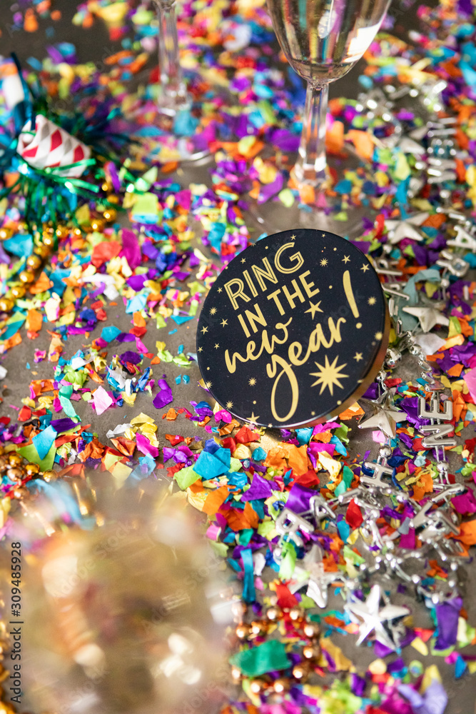 Ring In The New Year With Confetti And Favors