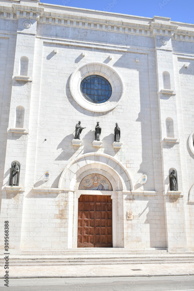 Fototapeta premium Ancient Pescara Cathedral Architecture