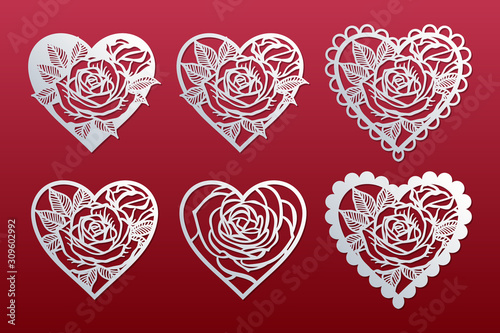 Laser cut hearts set with pattern of roses Fototapete