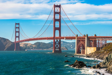 Canvas schilderij Golden Gate Bridge Wereldberoemde Golden Gate Bridge Californië  © Maks_Ershov
