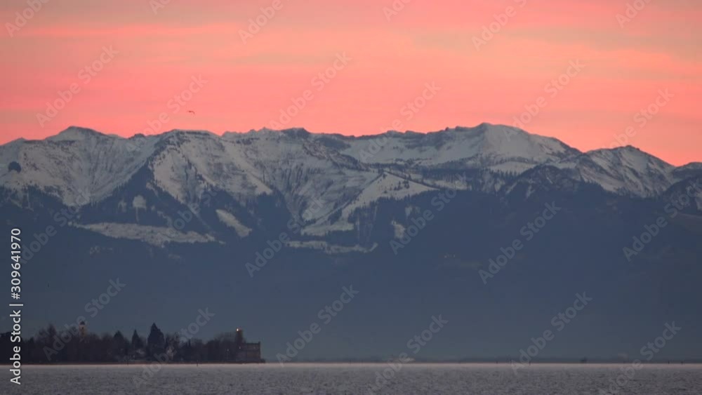 Morgenstimmung am Bodensee, Blick auf Langenargen