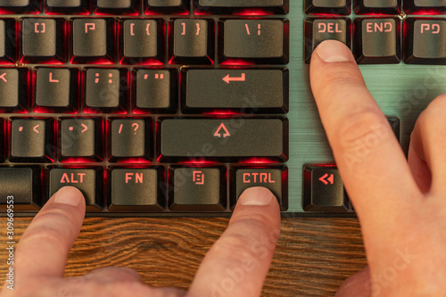 keyboard shortcut control alt and delete