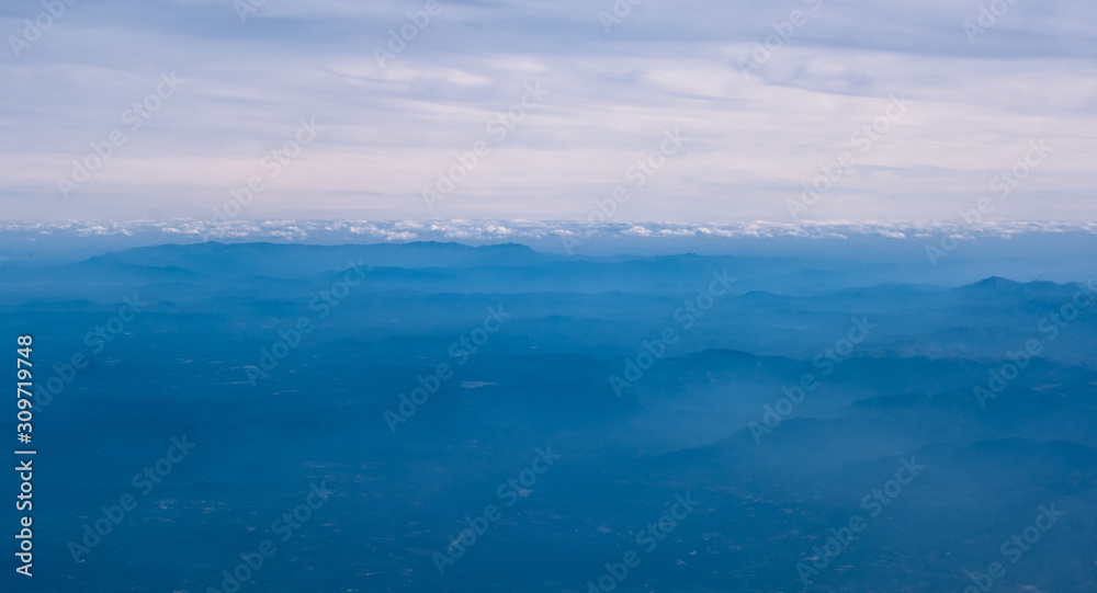 Blue Mountains (aerial view from plane)