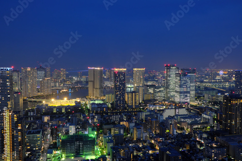 Wallpaper Mural 東京晴海の俯瞰夜景 Torontodigital.ca