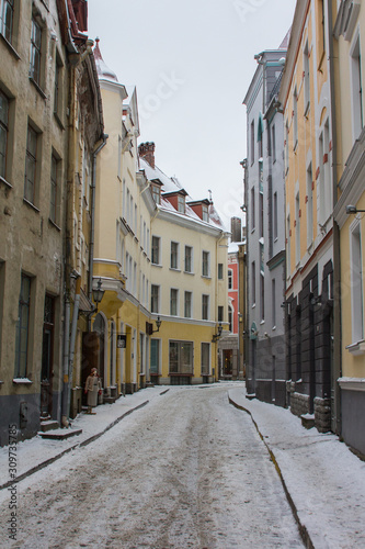 Narrow street in Old Town Tallinn in winter. Estonia © Shyshko Oleksandr