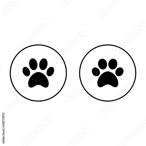Paw icon vector on white background, Paw Print icon, Dog or cat paw. 