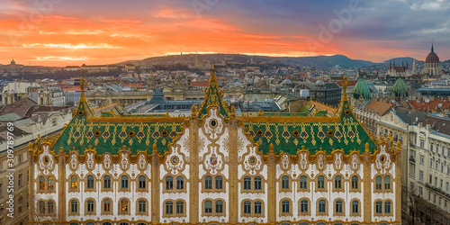 Canvas Print Amazing roof in Budapest, Hungary