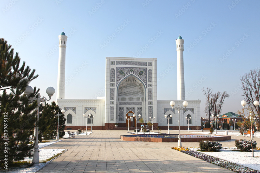 Obraz premium Minor mosque in Tashkent, Uzbekistan