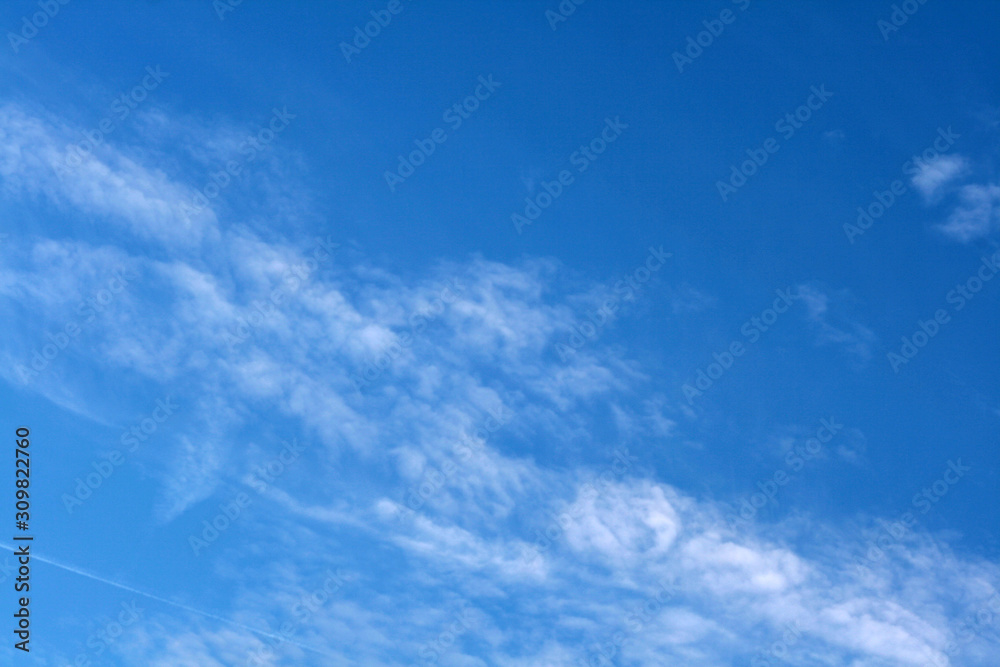  blue sky and white clouds