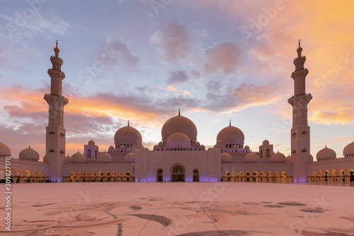 Scheich Zayid Moschee - Abu Dhabi photo
